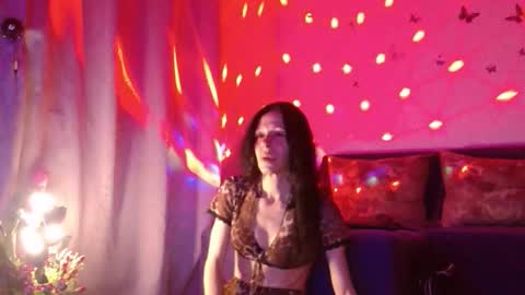 Elisa online show from 01.14.26