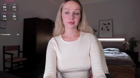 Emilie online show from 10.02.25