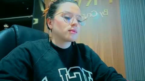 Snapshot of ema_04 chatting on 02.02.26 Estefany Martinez Acua INSTAGRAM ema 04oficial online show from 02.02.26