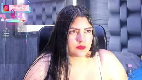 ema_grey1 online show from 10.01.25