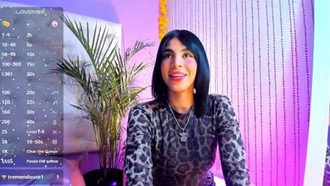 Ema Lambert  online show from 03.06.25