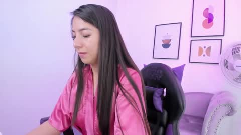 Ema louisx  online show from 01.14.25