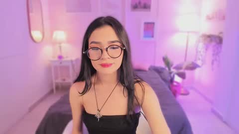 Snapshot of ema_soul chatting on 11.10.25 emma soul online show from 11.10.25