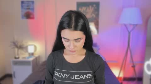 Snapshot of ema_soul chatting on 02.06.26 emma soul online show from 02.06.26