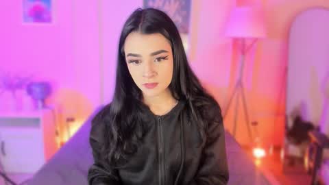 Snapshot of ema_soul chatting on 03.01.26 emma soul online show from 03.01.26