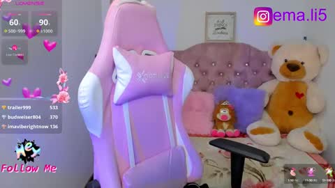 Snapshot of ema_tayy chatting on 01.22.25 Ema online show from 01.22.25