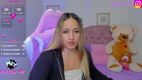 Snapshot of ema_tayy chatting on 02.12.25 Ema online show from 02.12.25