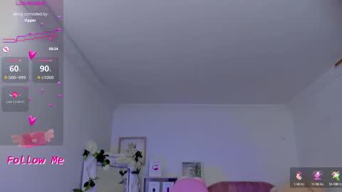 Snapshot of ema_tayy chatting on 03.11.25 Ema online show from 03.11.25