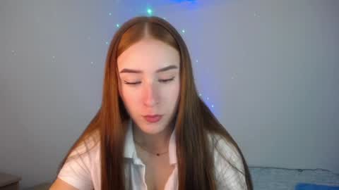 Snapshot of emaa_martins chatting on 02.05.25 Emaa online show from 02.05.25