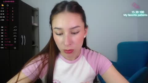 Snapshot of emaa_martins chatting on 09.15.25 Emaa online show from 09.15.25