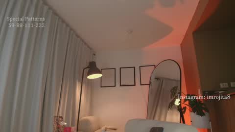 Snapshot of emam_taylor_ chatting on 11.23.25 IG imrojita8 online show from 11.23.25