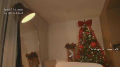 Snapshot of emam_taylor_ chatting on 11.27.25 IG imrojita8 online show from 11.27.25