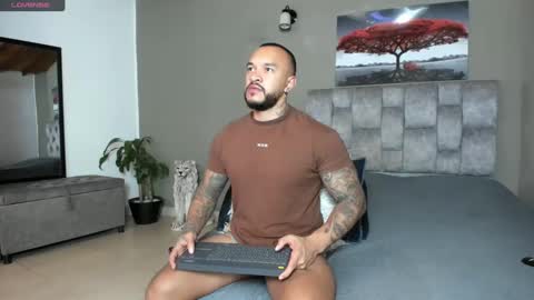 Snapshot of emanuelspencer chatting on 12.05.24 emanuelspencer online show from 12.05.24