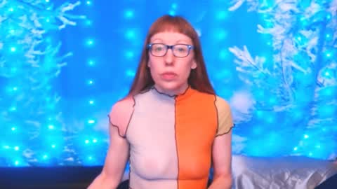 Ember Starleena online show from 01.20.25