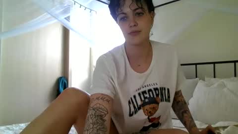 EmberLoads online show from 01.14.25