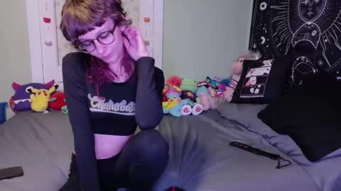 Embersburningup online show from 02.02.26