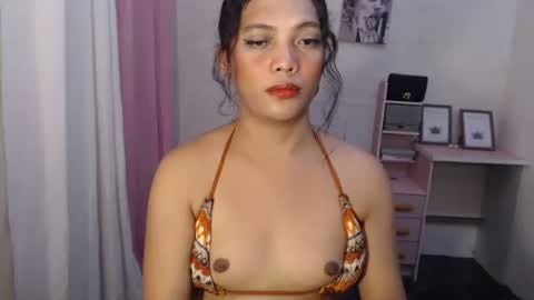 Snapshot of embodiment_sex chatting on 02.21.26 Venice online show from 02.21.26