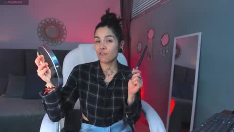 Snapshot of emeralda_co chatting on 02.04.26 Esmeralda online show from 02.04.26