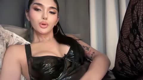 Emerald online show from 02.23.26