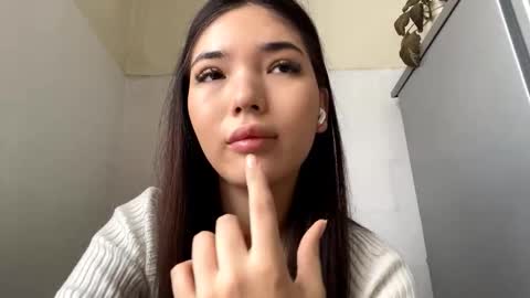 Snapshot of emeritarolph chatting on 03.06.26 Mabel online show from 03.06.26