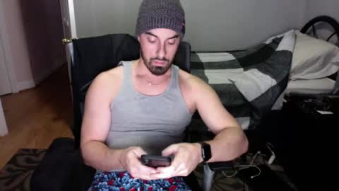 Snapshot of emgee88 chatting on 12.05.25 emgee88 online show from 12.05.25