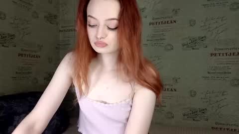 Snapshot of emi_less chatting on 10.19.25 Emi online show from 10.19.25