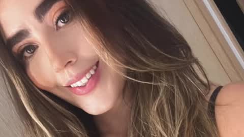 emi_royse online show from 02.21.25