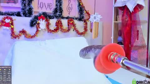 Snapshot of emi_sary chatting on 12.02.24 Emily Sarai online show from 12.02.24