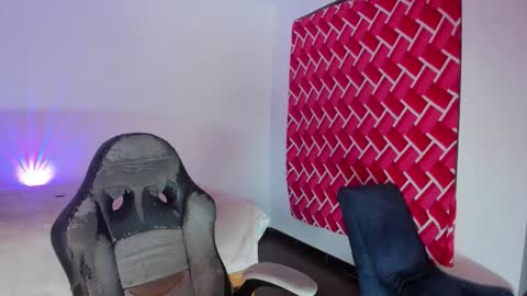 Emi online show from 01.08.26