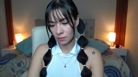 emiily_skinny online show from 03.22.26