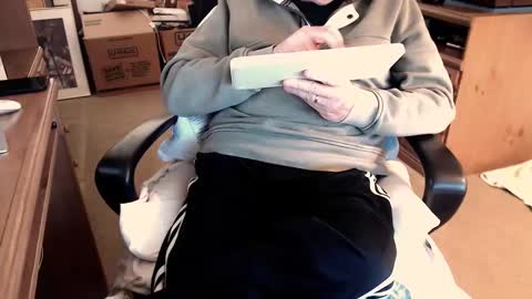 Snapshot of emil_karpo chatting on 03.09.25 Terrance1st online show from 03.09.25