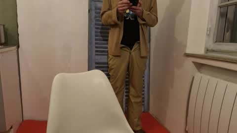 emile013 online show from 01.11.26