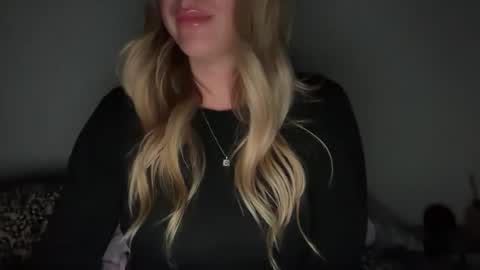 emilelovesyou online show from 03.31.26