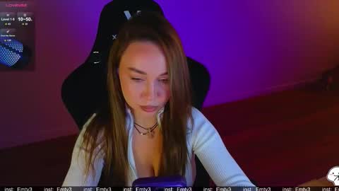 Emili online show from 03.21.26