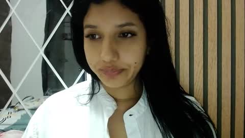 emili riders online show from 02.09.25