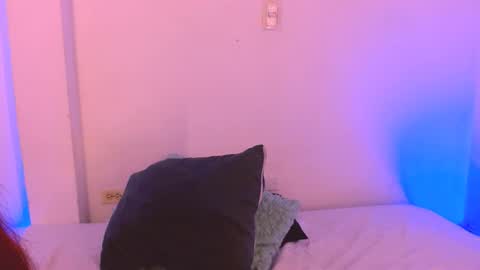 Snapshot of emili_williams10 chatting on 02.24.26 emili_williams10 online show from 02.24.26