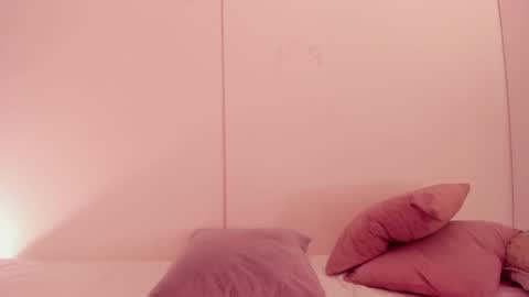 Emilia Big Boobs online show from 12.16.24