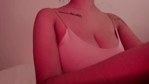 Emilia Big Boobs online show from 01.23.25