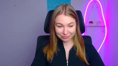 Emilia online show from 03.24.26