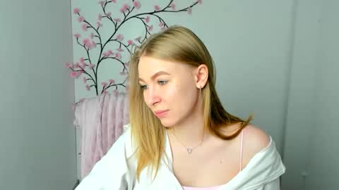 Emilia online show from 05.20.26