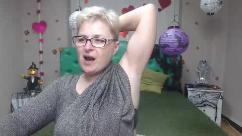 EmiliaGree online show from 11.10.25