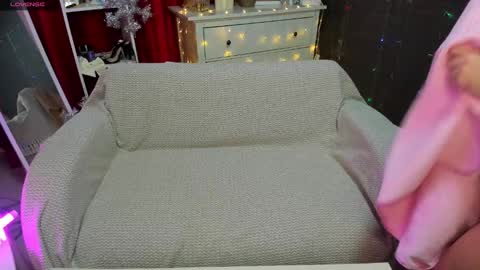 Emiliya online show from 12.07.24