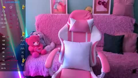 Emiliya online show from 03.22.26