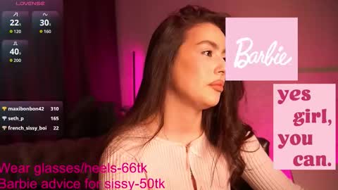 Snapshot of emiliyaroude chatting on 11.06.25 Emiliya online show from 11.06.25