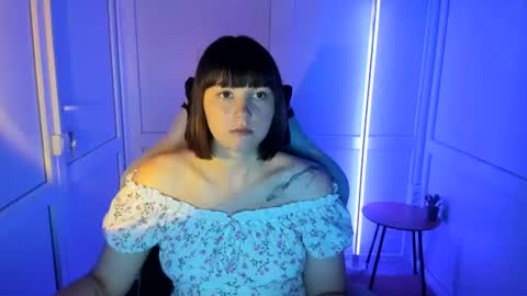 Snapshot of emilli_moon chatting on 07.14.26 Emmi online show from 07.14.26