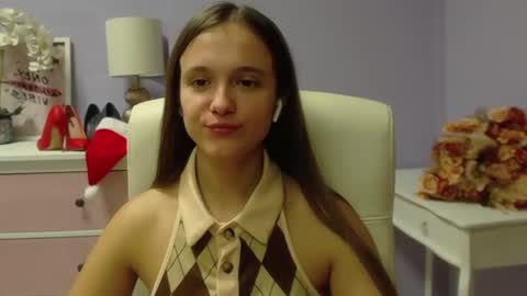 Emilly online show from 12.12.24