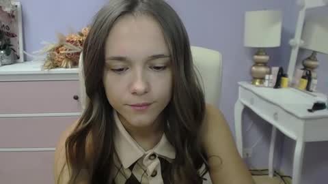 Emilly online show from 12.04.25