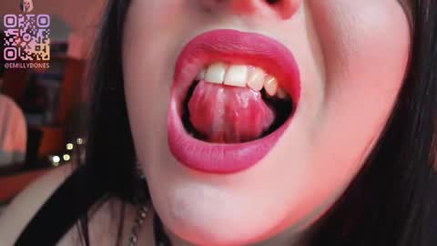 Emily online show from 09.10.25