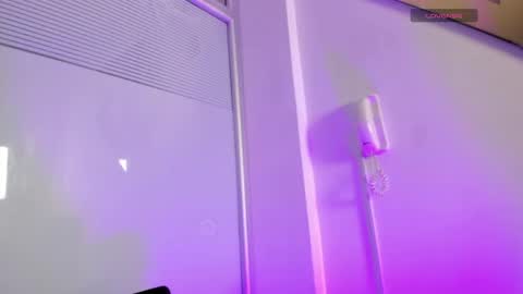 Snapshot of emily__harper_ chatting on 05.19.26 Emily online show from 05.19.26