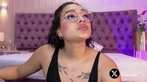 Snapshot of emily_foxyy chatting on 02.28.26 Emily online show from 02.28.26